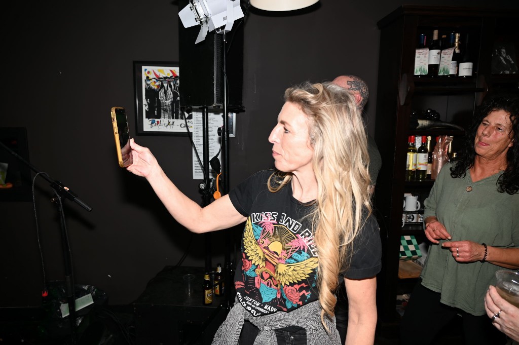 ../Images/10 jaar Ro's Barbershop 237.jpg